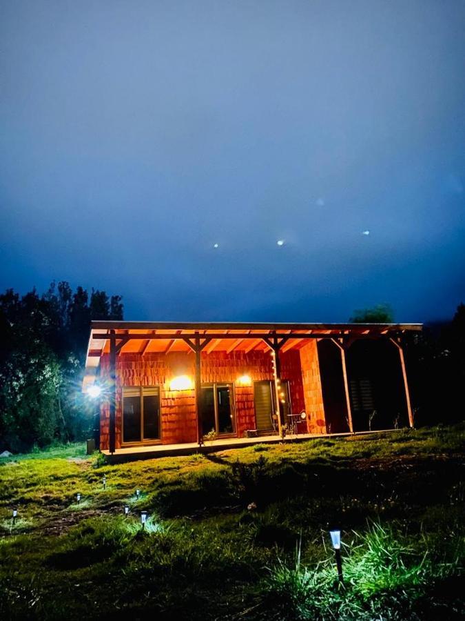 Rio Blanco Villa Hornopiren Luaran gambar